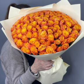 Букет из 101 огненной розы (40 см) в Наро-Фоминске