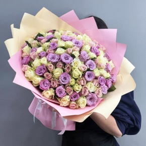 Букет из 101 розы пастельный микс и роз Меритим (40 см) в Наро-Фоминске