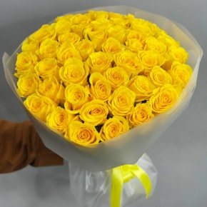 Букет "Золотце" из 51 лимонной розы (40 см) в Наро-Фоминске